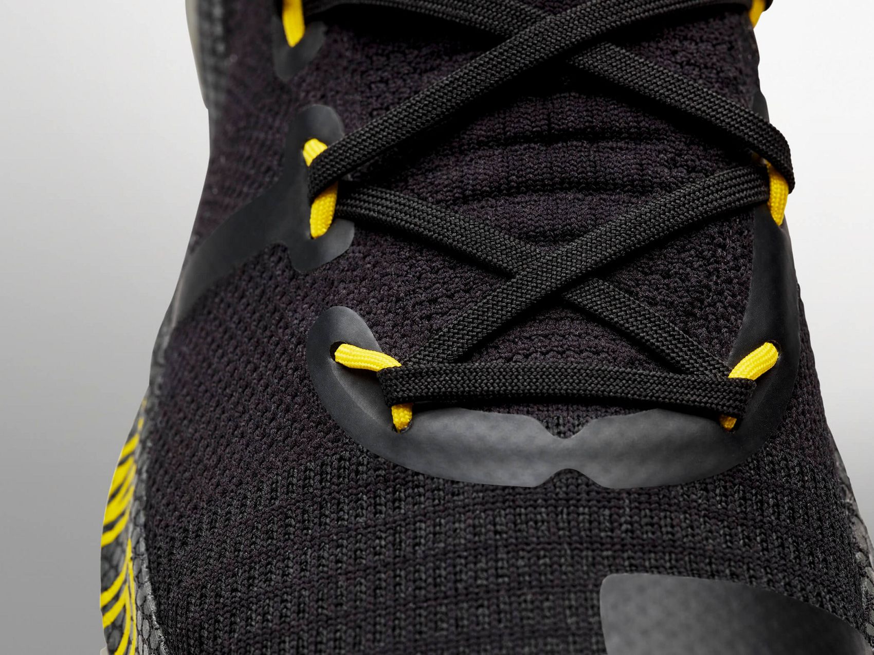 Under Armour Curry 6