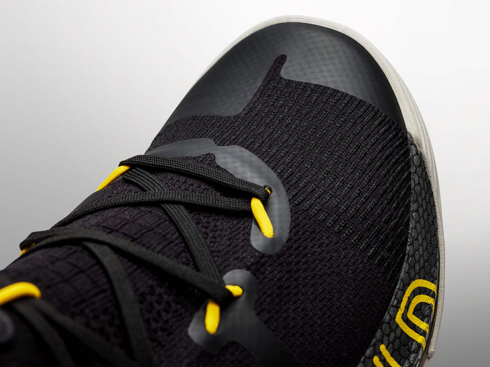 Under Armour Curry 6